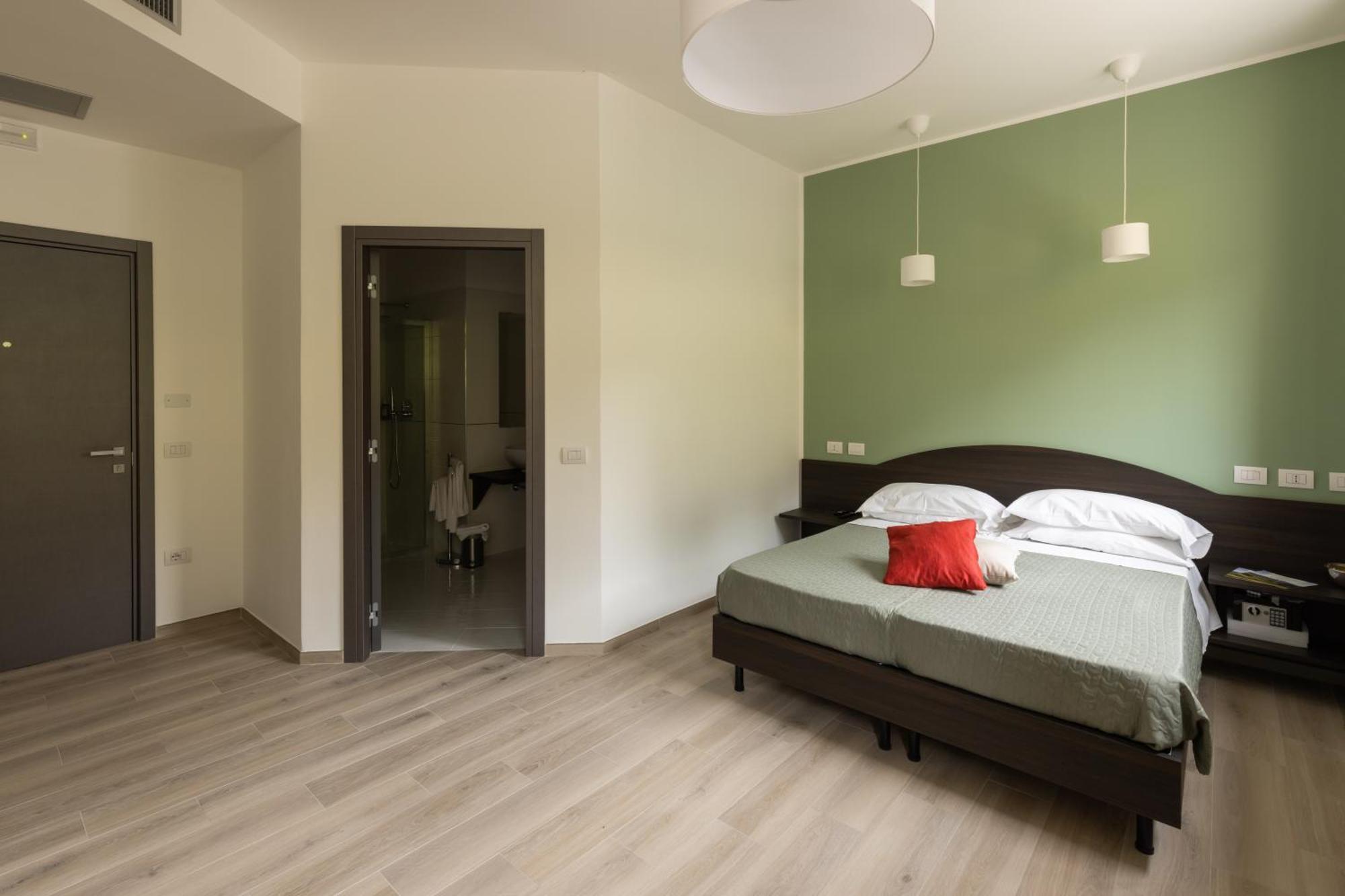 Salsomaggiore Golf Guest House Сальсомаджоре-Терме Экстерьер фото