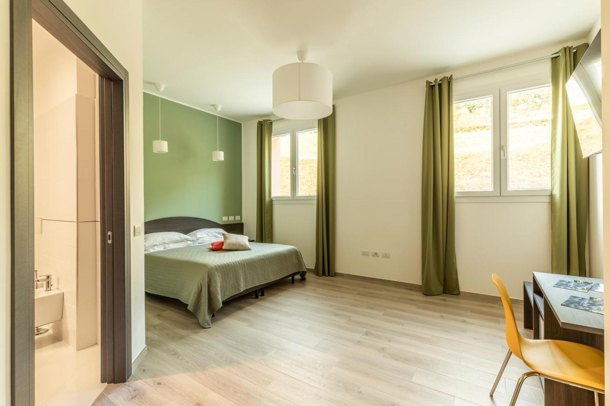 Salsomaggiore Golf Guest House Сальсомаджоре-Терме Экстерьер фото