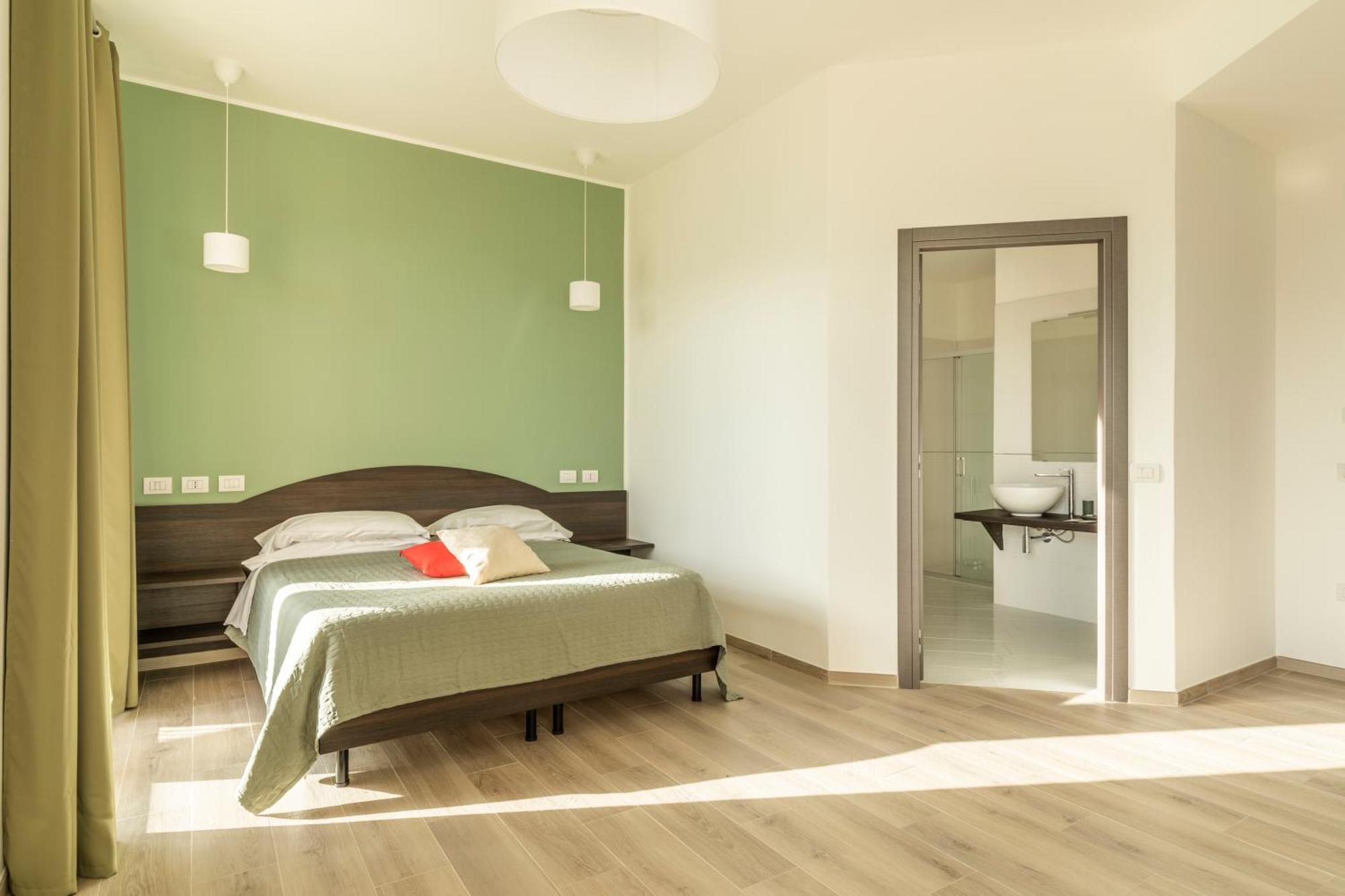 Salsomaggiore Golf Guest House Сальсомаджоре-Терме Экстерьер фото